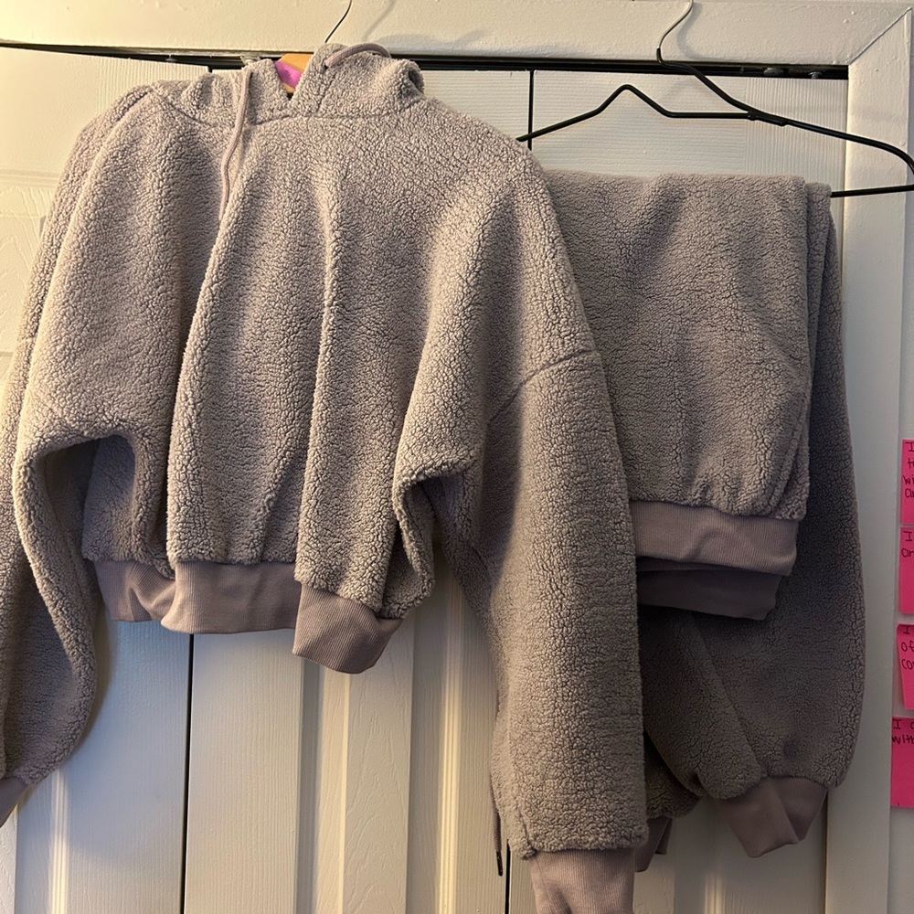 Adore Me joggers set